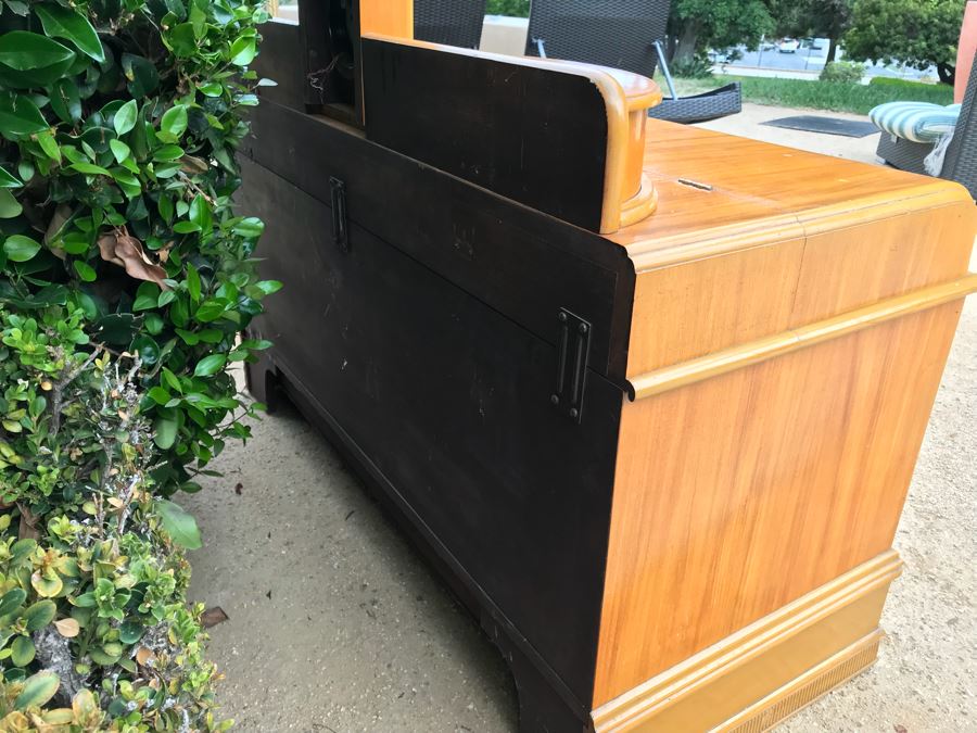 JUST ADDED - Fabulous Art Deco ROOS Chests Cedar Hope Chest With Rare Top Mounted Compartments With Clock (Clock Needs Rewiring) 43'W X 17'D X 32'H [Photo 21]