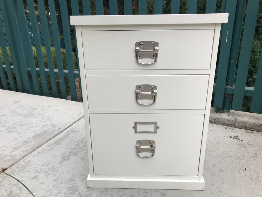 JUST ADDED - White Contemporary Filing Cabinet With 2 Drawers [Photo 2]