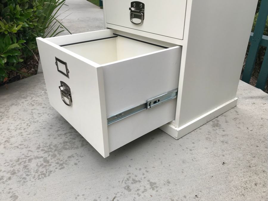 JUST ADDED White Contemporary Filing Cabinet With 2 Drawers   29368 Sn8z 