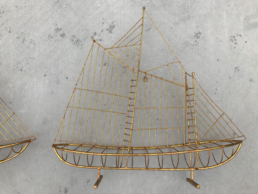 JUST ADDED - Pair Of Vintage Gold Tone Wall Mountable Wire Sculpture Sailing Ships And Pair Of Ship's Anchor Hooks [Photo 8]