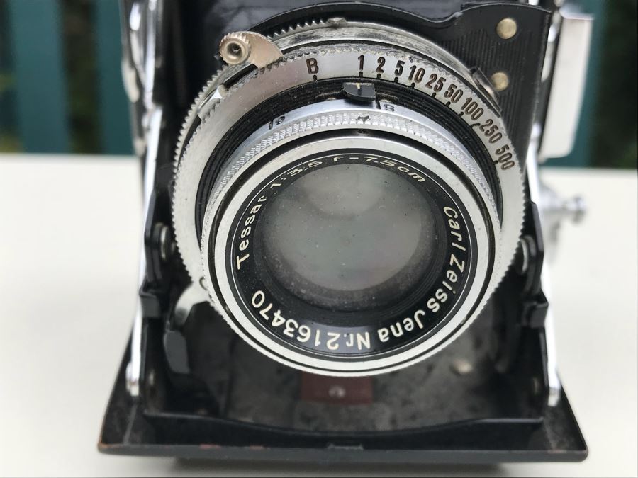 JUST ADDED - Vintage ZEISS IKON Bellows Camera IKonta 521 [Photo 3]