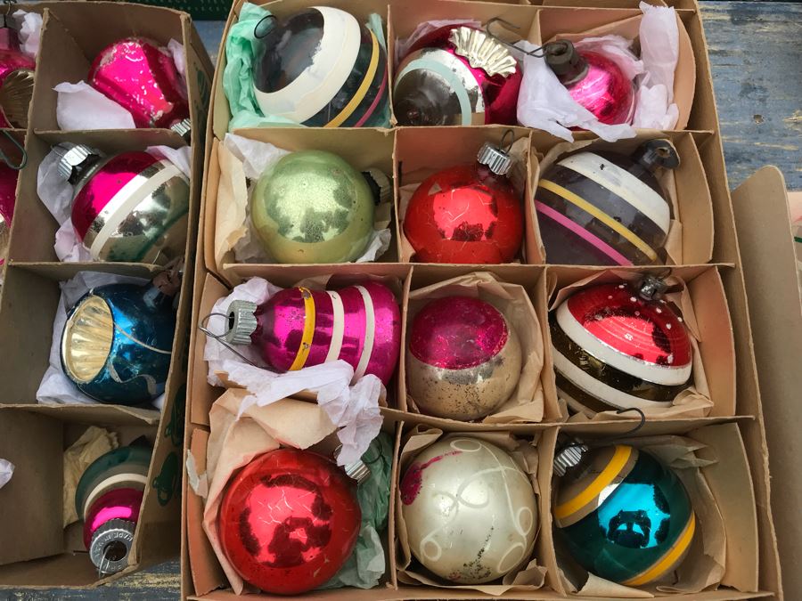 JUST ADDED - Vintage Glass Christmas Tree Ornaments With Some Boxes Mainly Shiny Brite [Photo 7]