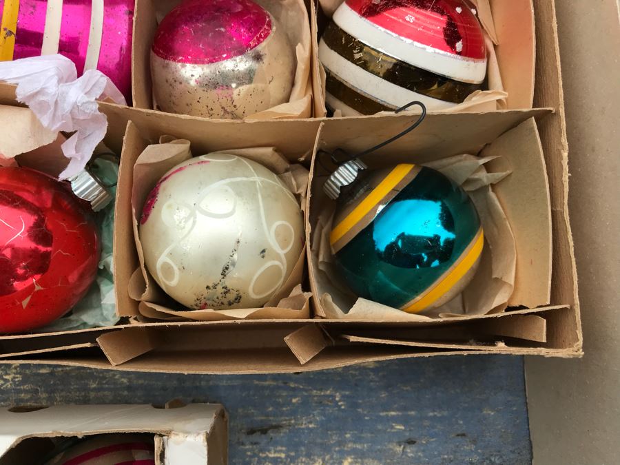 JUST ADDED - Vintage Glass Christmas Tree Ornaments With Some Boxes Mainly Shiny Brite [Photo 9]