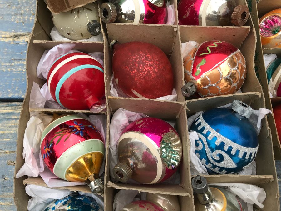 JUST ADDED - Vintage Glass Christmas Tree Ornaments With Some Boxes Mainly Shiny Brite [Photo 19]