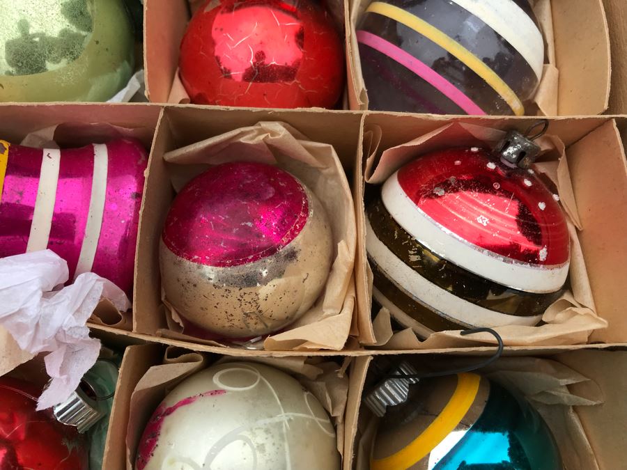 JUST ADDED - Vintage Glass Christmas Tree Ornaments With Some Boxes Mainly Shiny Brite [Photo 8]