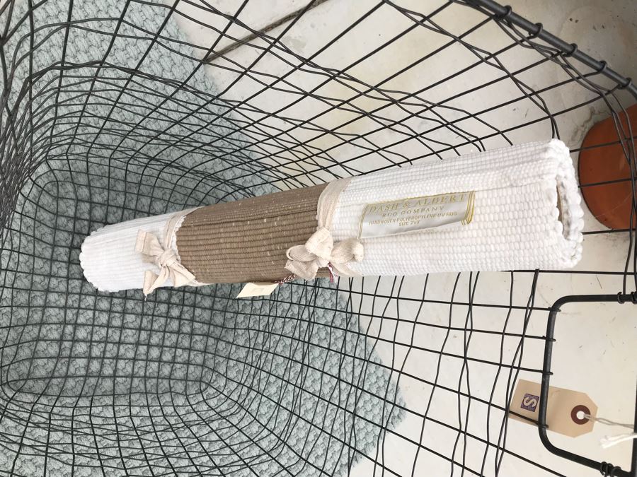 JUST ADDED - Wire Metal Industrial Basket, NEW Dash & Albert Rug Company 2' X 3' Handwoven Polypropylene UV Rug And NEW Rope Mat [Photo 7]