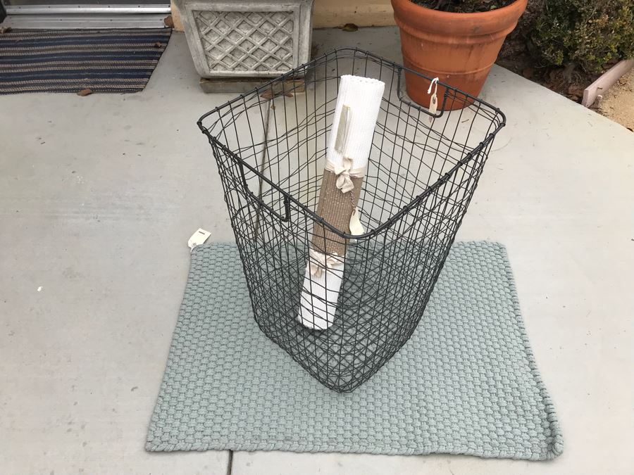 JUST ADDED - Wire Metal Industrial Basket, NEW Dash & Albert Rug Company 2' X 3' Handwoven Polypropylene UV Rug And NEW Rope Mat [Photo 1]