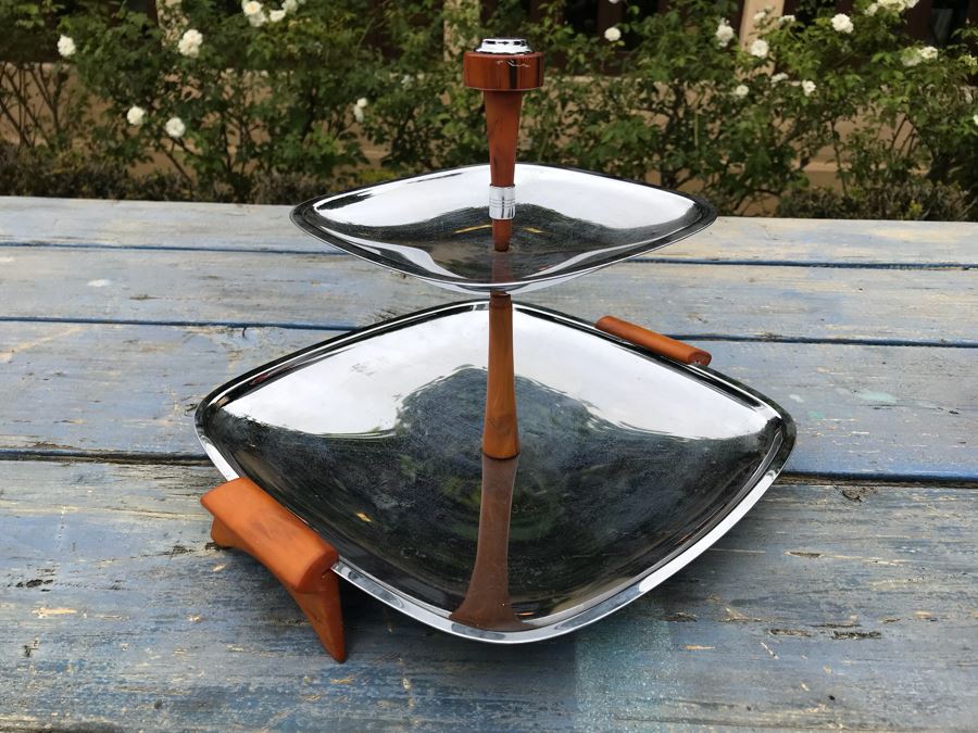 JUST ADDED - Vintage Chrome 2-Tier Stand With Bakelite Handles [Photo 8]