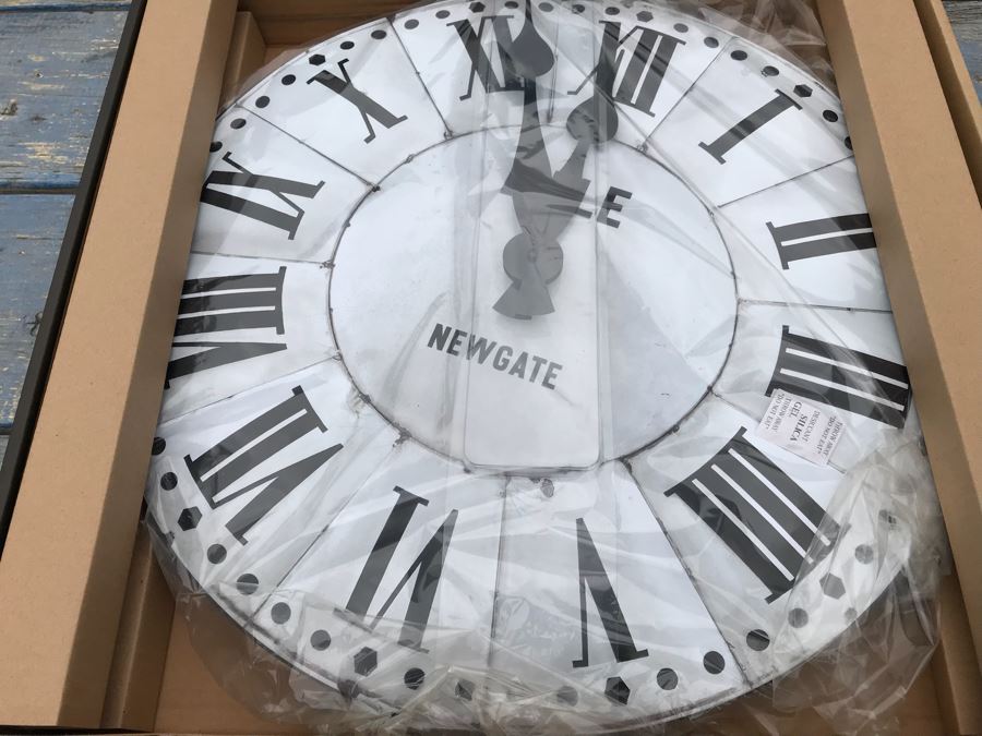 JUST ADDED - NEW Newgate Classic Tin Clock With Box  [Photo 5]