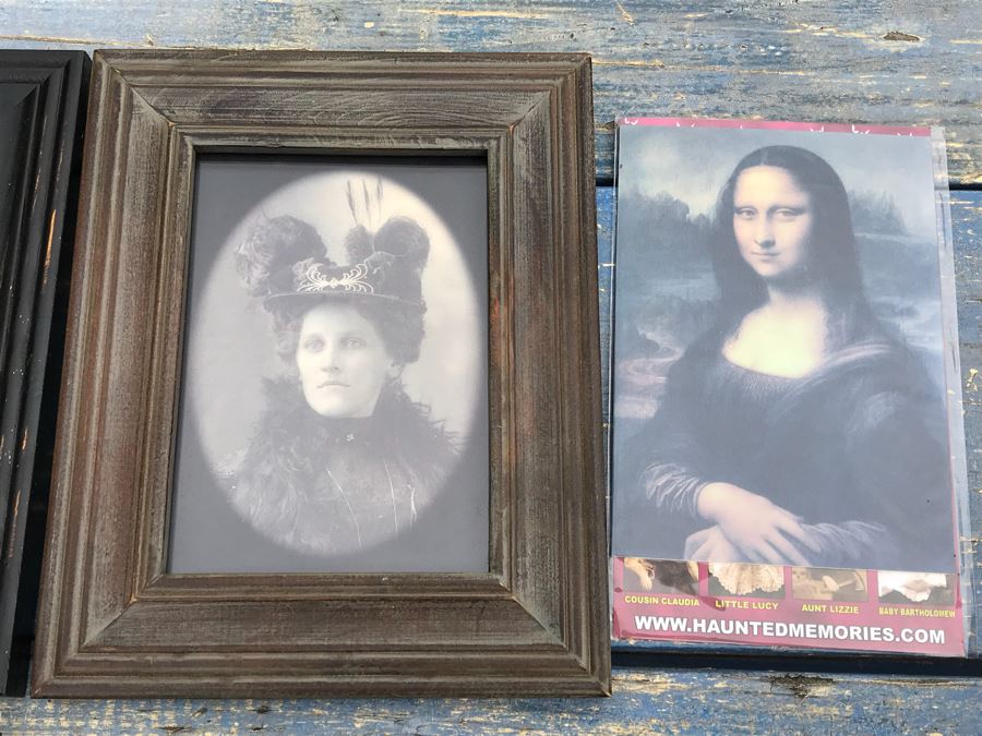 JUST ADDED - Collection Of Haunted Memories Spooky 5' X 7' Changing Portraits (5) Are Framed [Photo 16]