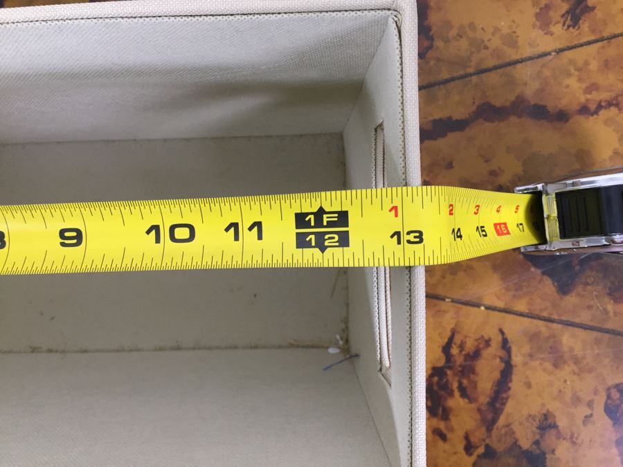 JUST ADDED - Pulley, (2) Glass Bowls, Collection Of Vintage Keychains, Rope On Spools And Collection Of Various Ribbons [Photo 15]