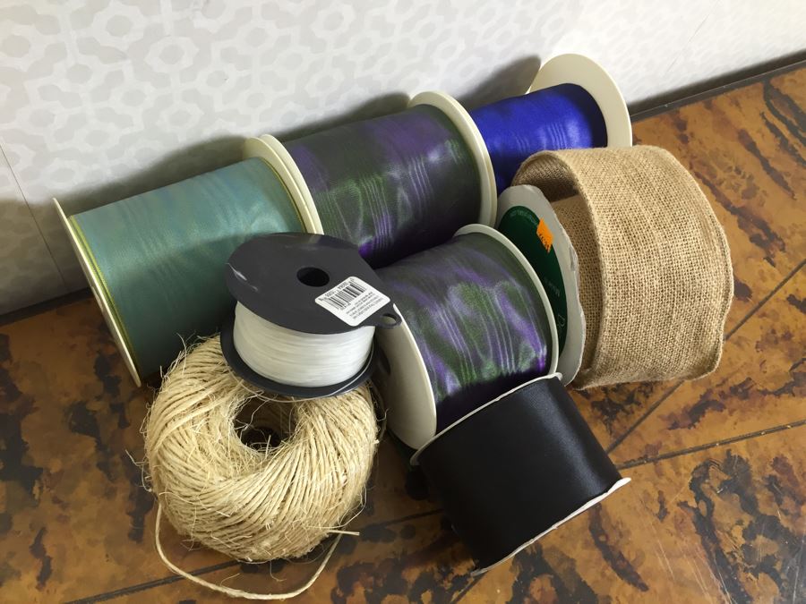 JUST ADDED - Pulley, (2) Glass Bowls, Collection Of Vintage Keychains, Rope On Spools And Collection Of Various Ribbons [Photo 3]