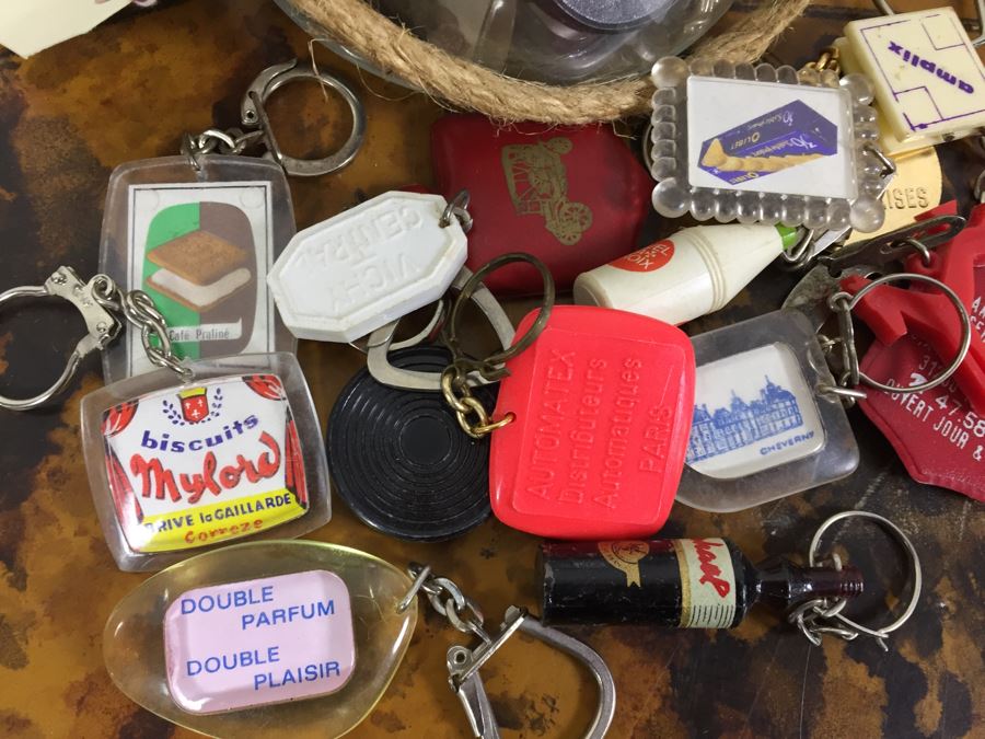 JUST ADDED - Pulley, (2) Glass Bowls, Collection Of Vintage Keychains, Rope On Spools And Collection Of Various Ribbons [Photo 24]