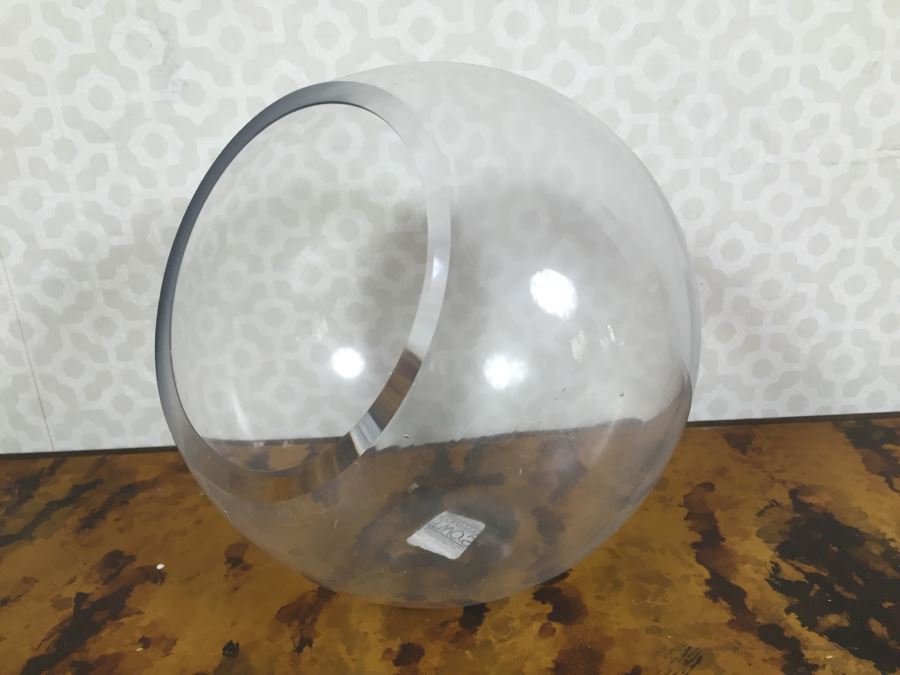 JUST ADDED - Pulley, (2) Glass Bowls, Collection Of Vintage Keychains, Rope On Spools And Collection Of Various Ribbons [Photo 35]