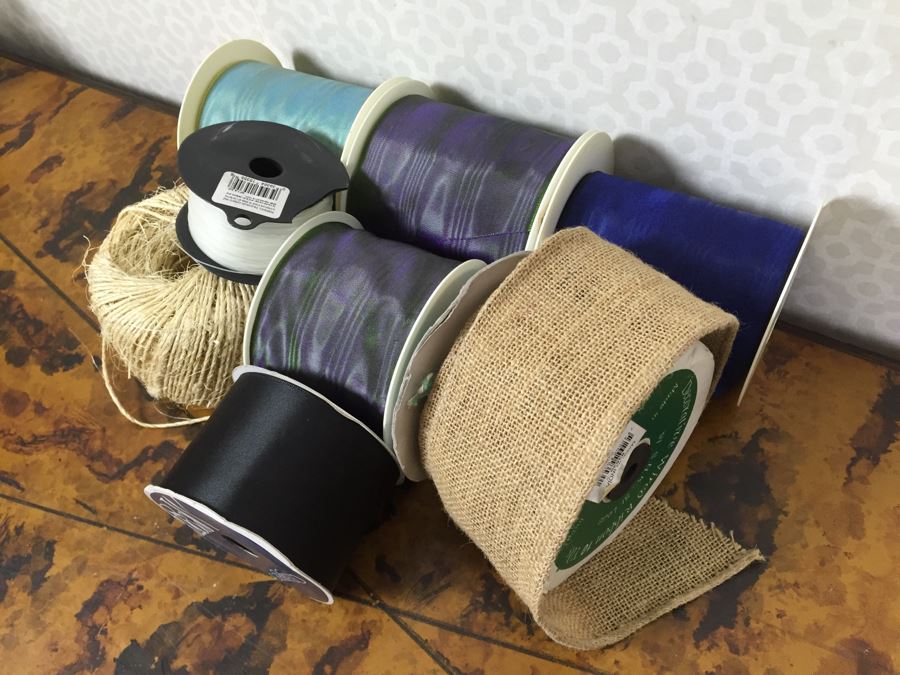 JUST ADDED - Pulley, (2) Glass Bowls, Collection Of Vintage Keychains, Rope On Spools And Collection Of Various Ribbons [Photo 4]