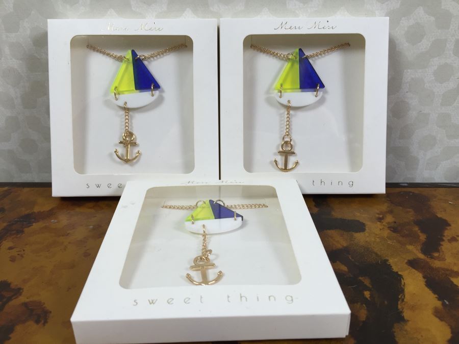 JUST ADDED - (12) NEW Meri Meri Necklaces Hello, Yay, Rainbow, Sailboat, BFF Retails $120 [Photo 6]