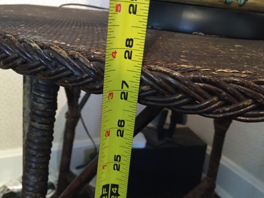 JUST ADDED - Vintage Wicker 29' Round Table [Photo 6]