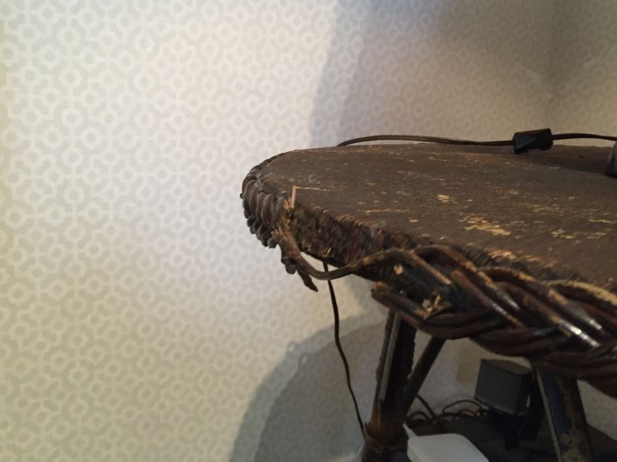 JUST ADDED - Vintage Wicker 29' Round Table [Photo 5]