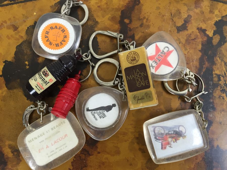 JUST ADDED - Canvas Shopping Bag Lot Filled With New Product Including Notecards, Cards, Gift Tags, Petite Parcel Sets, Desk Name Plate, Keychains - See Photos [Photo 19]