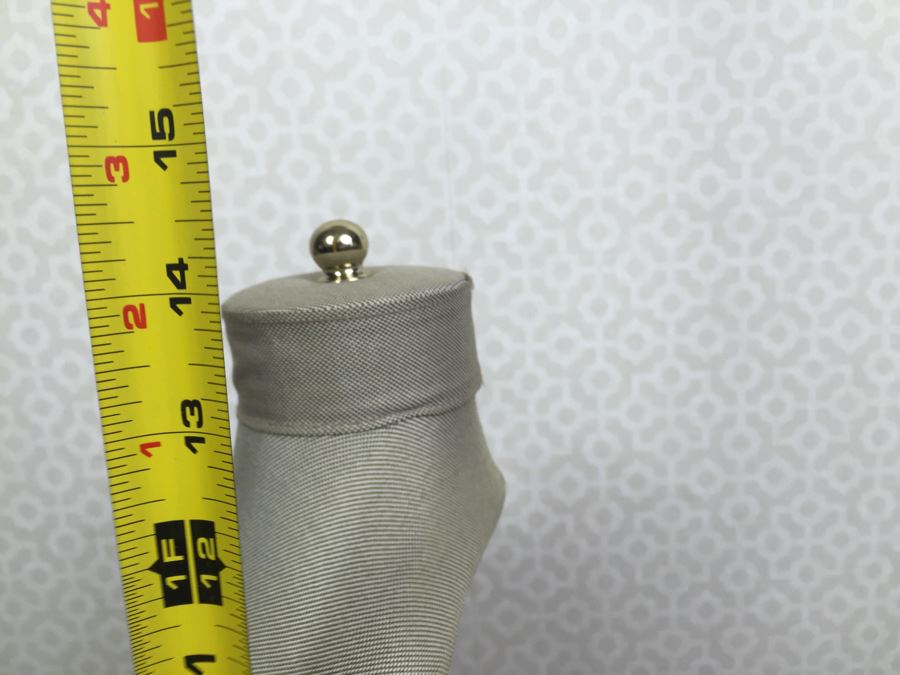 JUST ADDED - (6) Retail Jewelry Displays [Photo 8]