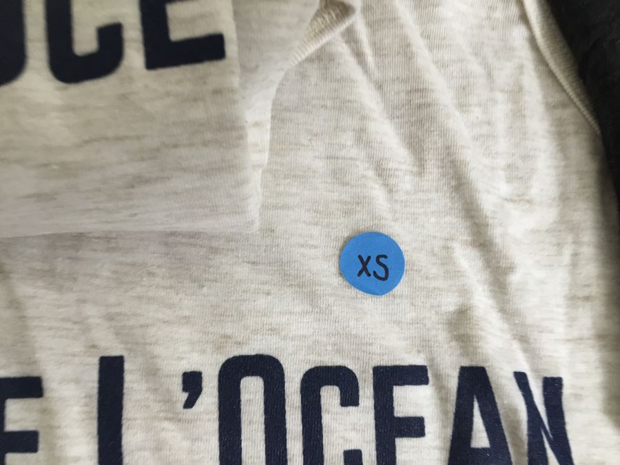 JUST ADDED - (13) XS Women's T-Shirts (Run Larger In Size) [Photo 13]