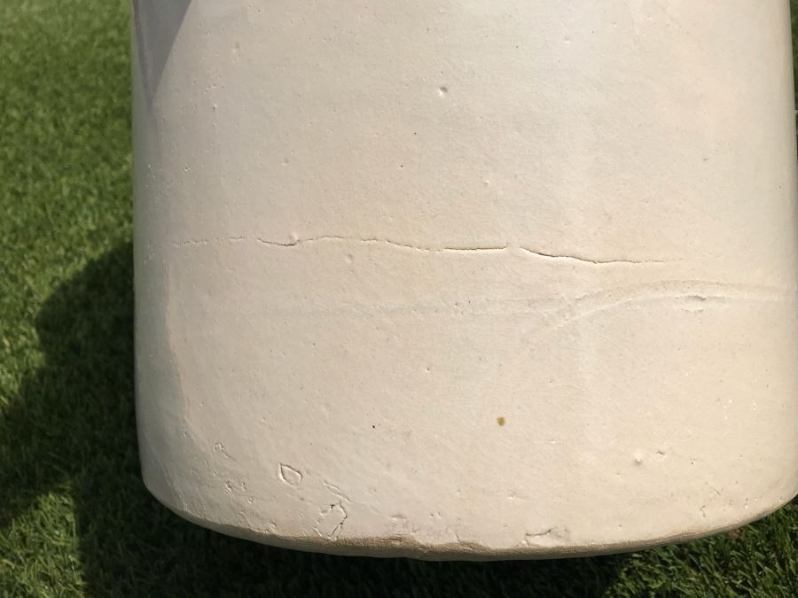 JUST ADDED - 12'R X 14'H Vintage Crock Pot [Photo 8]