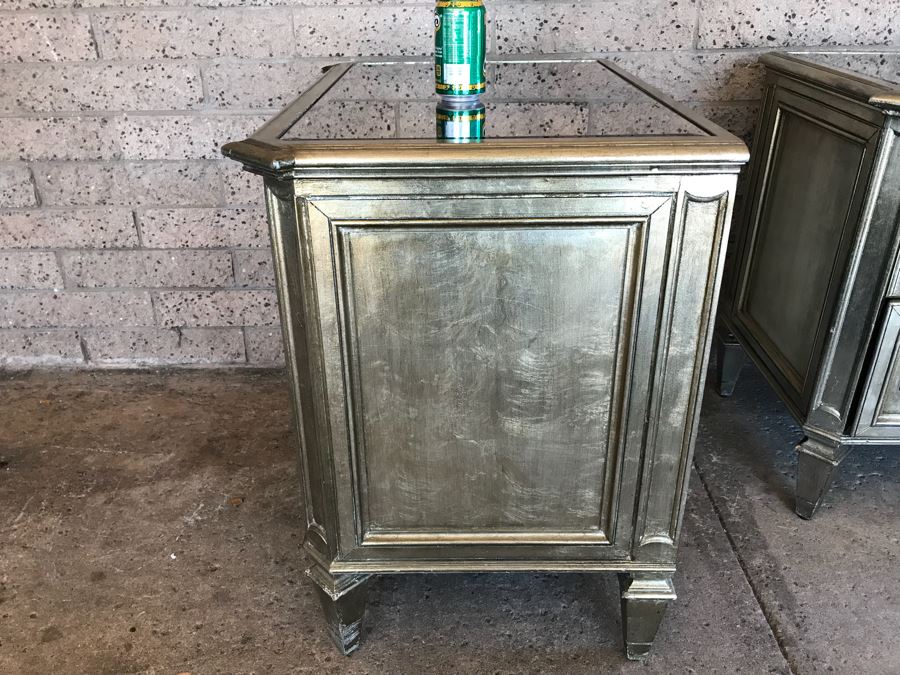 Z Gallerie Pair Of Nightstands With Mirrored Tops (Note That Inside One Drawer Paint Has Peeled) [Photo 11]