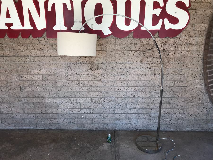Chrome Arc Floor Lamp [Photo 10]