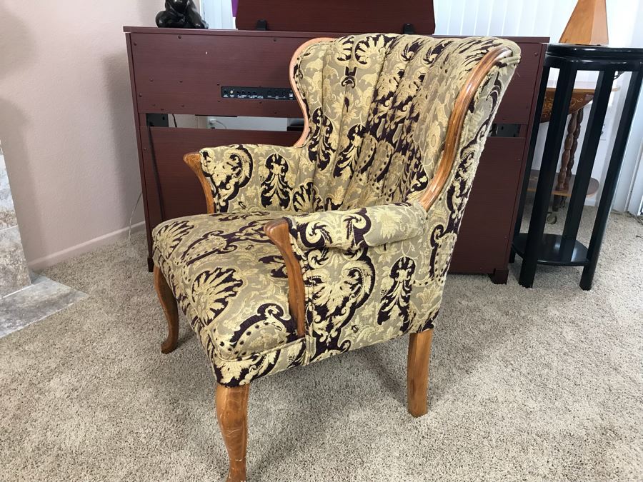 Vintage Upholstered Armchair [Photo 3]