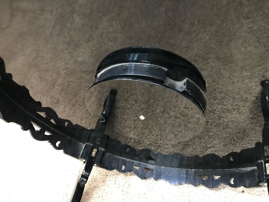 Stunning Chinese Black Lacquer Round Coffee Table With Detailed Mother Of Pearl Inlay And Glass Protective Top [Photo 21]