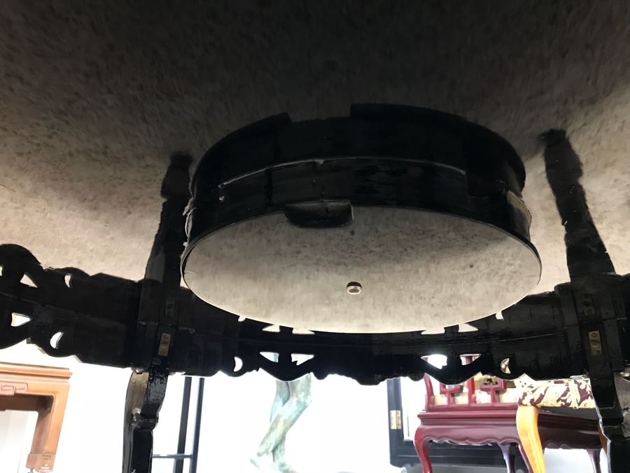 Stunning Chinese Black Lacquer Round Coffee Table With Detailed Mother Of Pearl Inlay And Glass Protective Top [Photo 17]