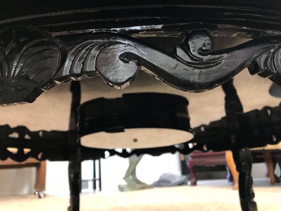 Stunning Chinese Black Lacquer Round Coffee Table With Detailed Mother Of Pearl Inlay And Glass Protective Top [Photo 18]