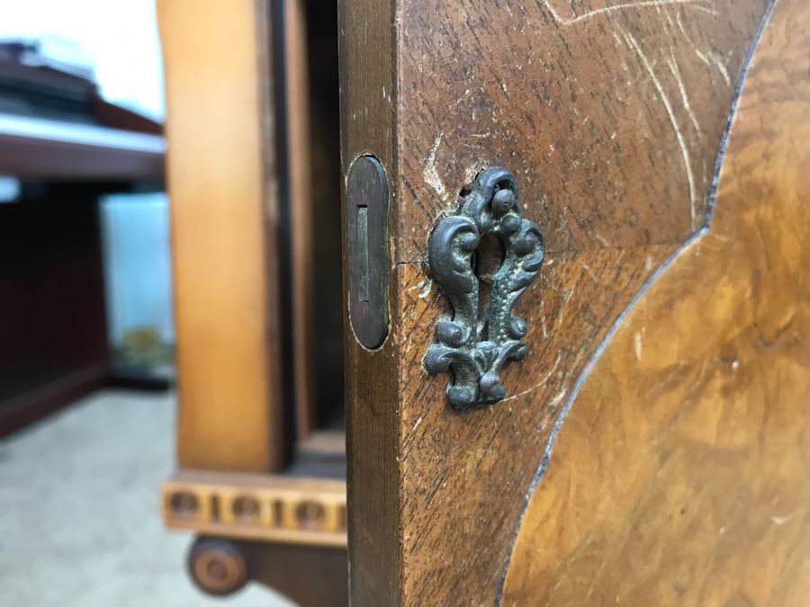 Vintage Wooden Smoking Cabinet Stand With Copper Lined Humidor [Photo 5]