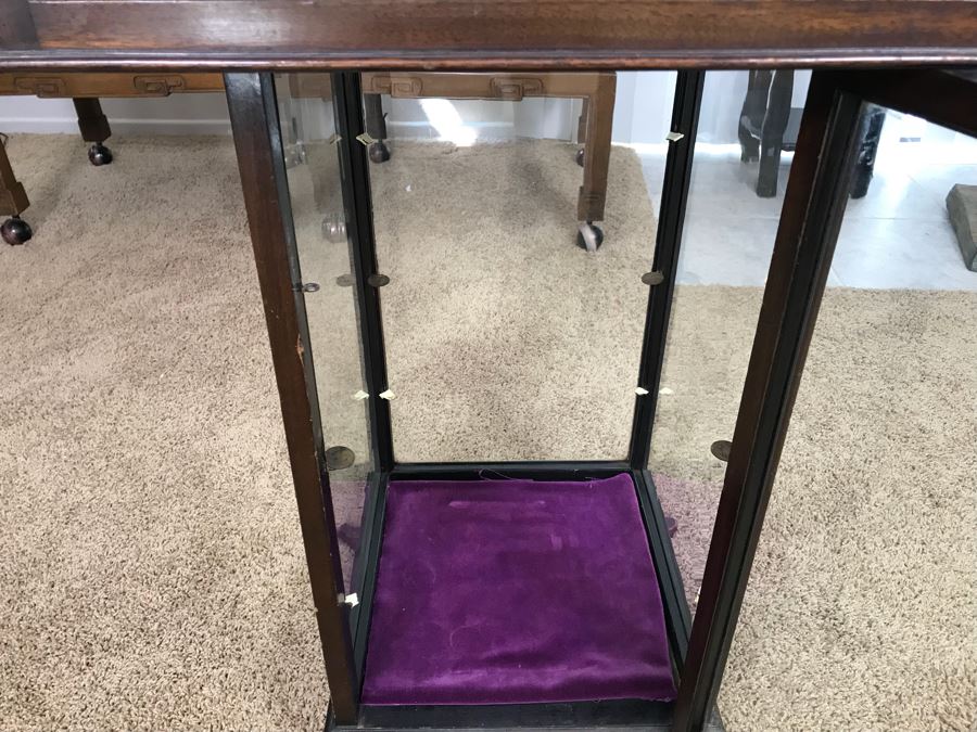 Vintage Glass Display Cabinet With Hinged Lockable Top Door (No Key) And Lower Display Cabinet (Accomodates Glass Shelving Below) [Photo 18]