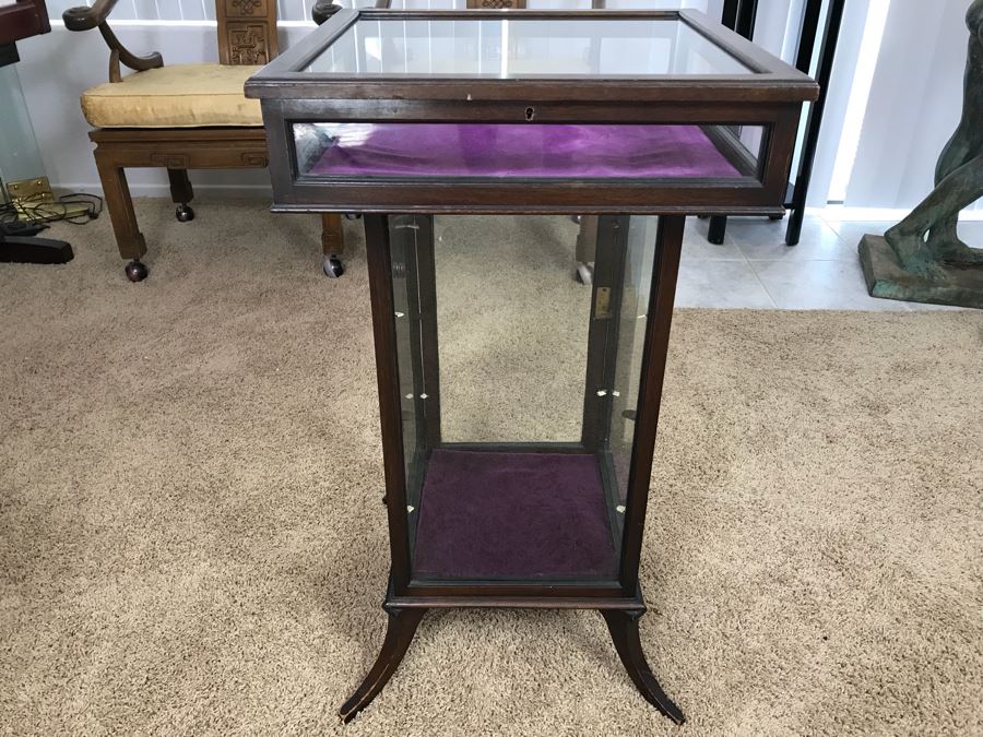 Vintage Glass Display Cabinet With Hinged Lockable Top Door (No Key) And Lower Display Cabinet (Accomodates Glass Shelving Below) [Photo 4]
