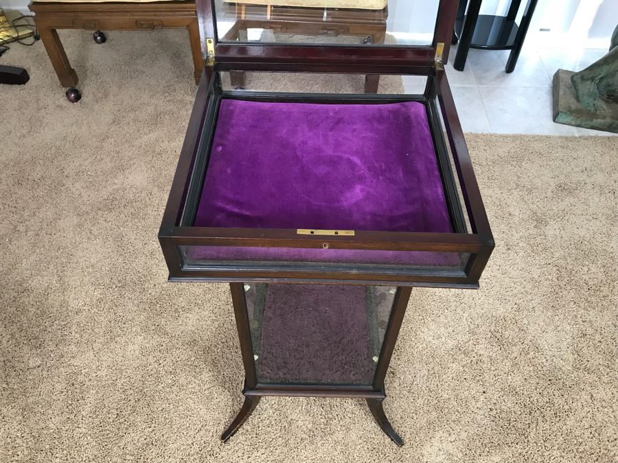 Vintage Glass Display Cabinet With Hinged Lockable Top Door (No Key) And Lower Display Cabinet (Accomodates Glass Shelving Below) [Photo 10]