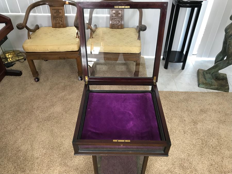 Vintage Glass Display Cabinet With Hinged Lockable Top Door (No Key) And Lower Display Cabinet (Accomodates Glass Shelving Below) [Photo 9]