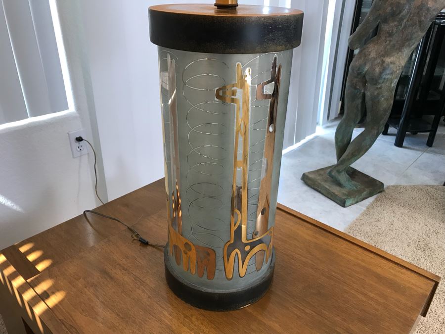 Mid-Century Modern Giraffe Motif Glass Table Lamp With Shade (Working But May Need Rewiring) [Photo 10]
