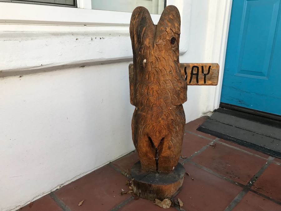 wooden bear statue