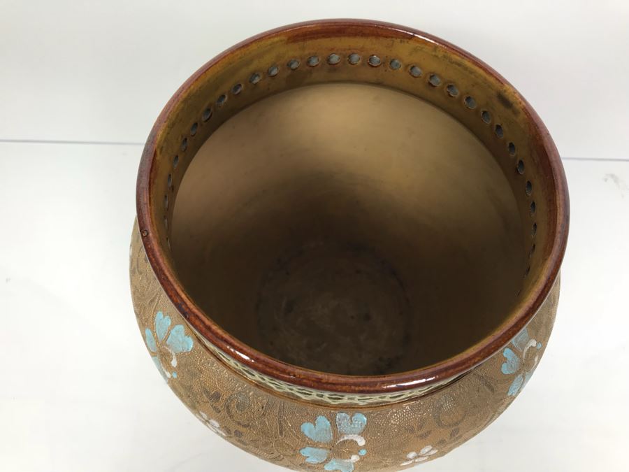 Antique Doulton Lambeth Pottery With Doulton & Slaters Patent Stoneware Jardiniere Floral Pattern 4091 8'H X 10'W [Photo 11]