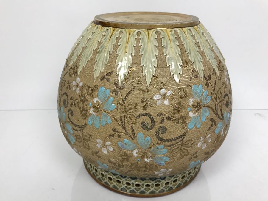 Antique Doulton Lambeth Pottery With Doulton & Slaters Patent Stoneware Jardiniere Floral Pattern 4091 8'H X 10'W [Photo 13]