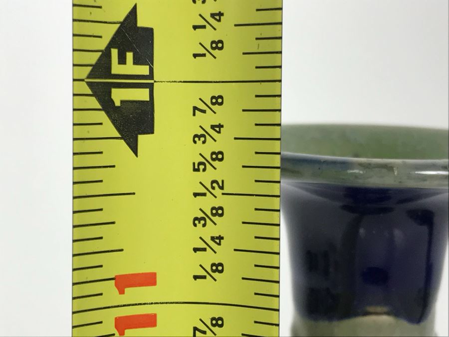 Pair Of Antique Vases One Is Doulton Lambeth England And One Is Royal Doulton England 8866 12'H [Photo 22]