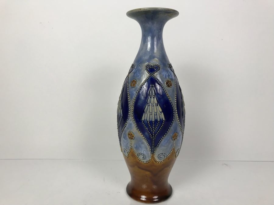 Antique Royal Doulton England Vase 151Y 12.5'H [Photo 2]