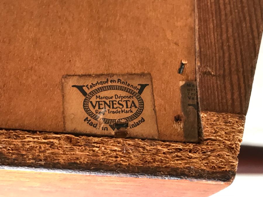 Mid-Century Modern Secretary Desk Chest Of Drawers With Mirror By Venesta Made In Finland [Photo 27]