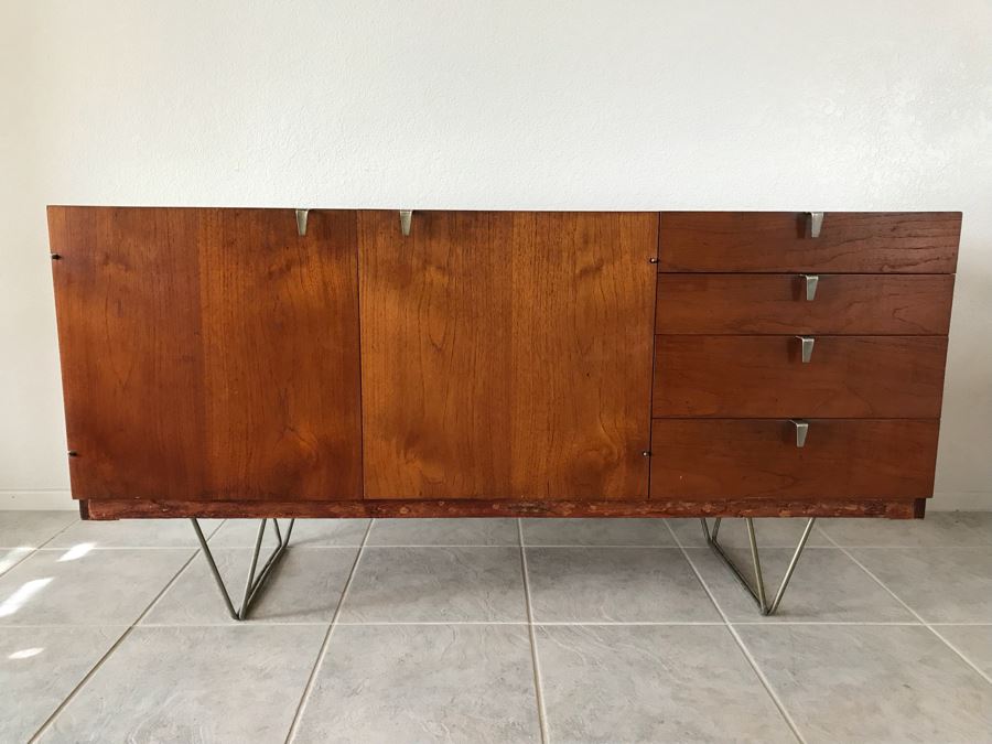 Mid-Century Modern Credenza Cabinet With Metal Legs By STAG Furniture  [Photo 5]