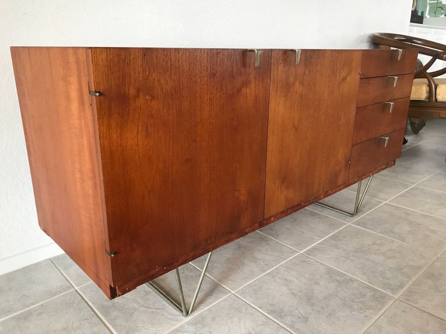 Mid-Century Modern Credenza Cabinet With Metal Legs By STAG Furniture  [Photo 9]