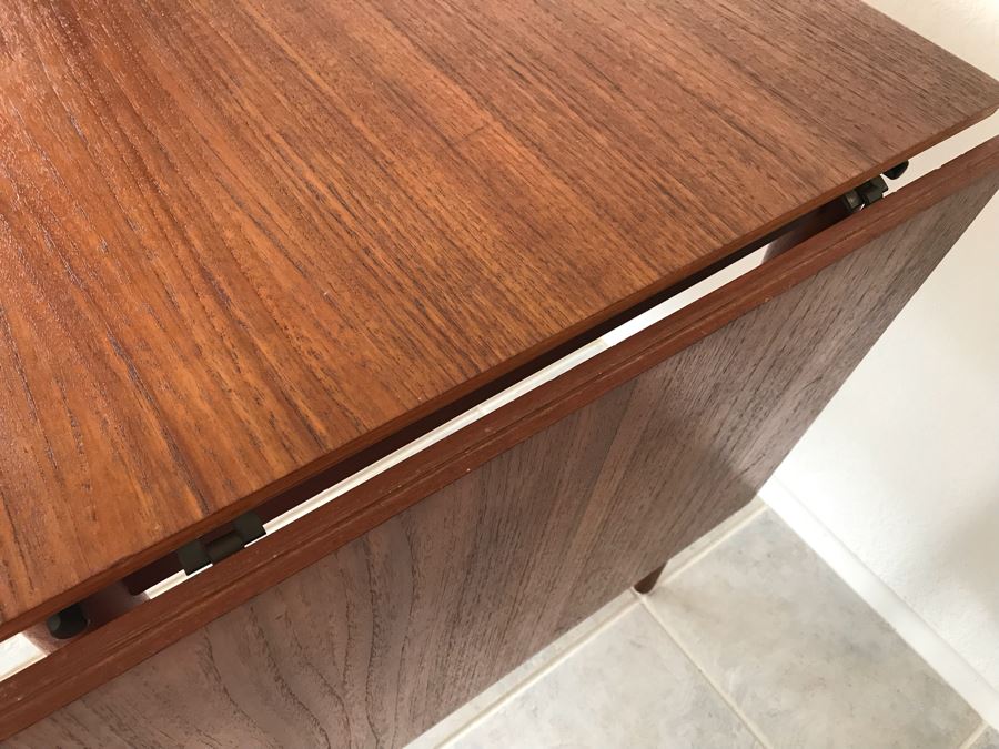 Mid-Century Modern Teak Desk With Floating Drawers (Moves Lefts Or Right) And Extra Side Leaf (Appears To Be Missing Part That Holds Leaf Up) [Photo 14]