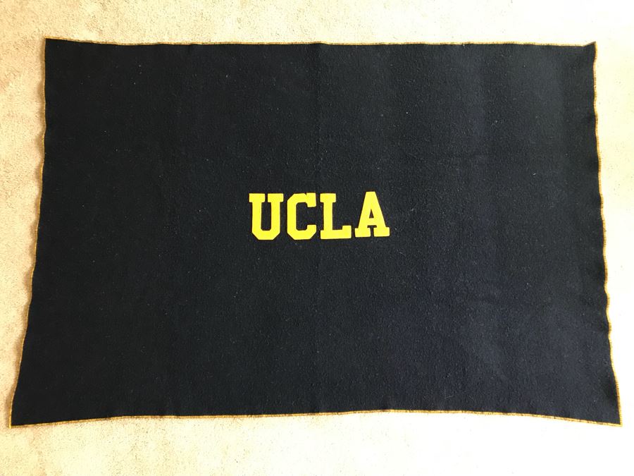 Vintage UCLA Blanket 55'W [Photo 1]