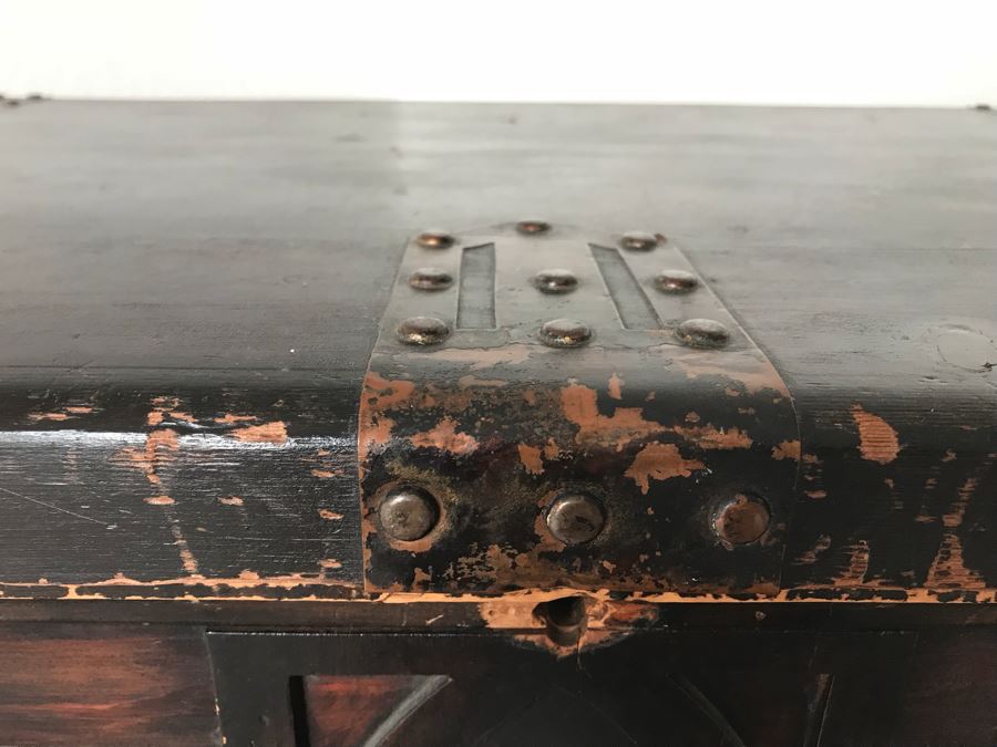 Vintage Rustic Wooden Cedar Lined Hope Chest On Casters [Photo 8]