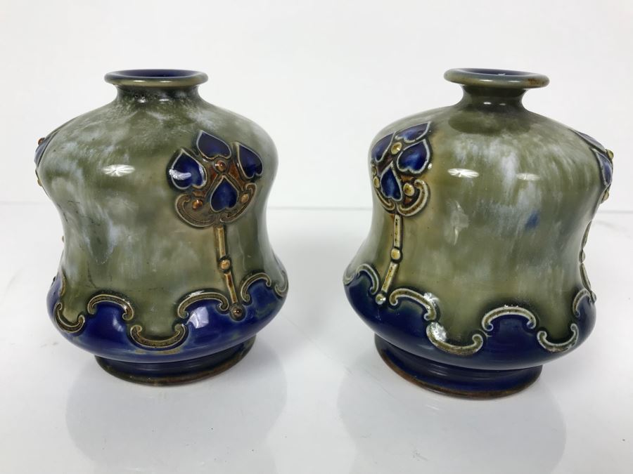 Pair Of Antique Royal Doulton England Vases 2689 3.5'H [Photo 6]